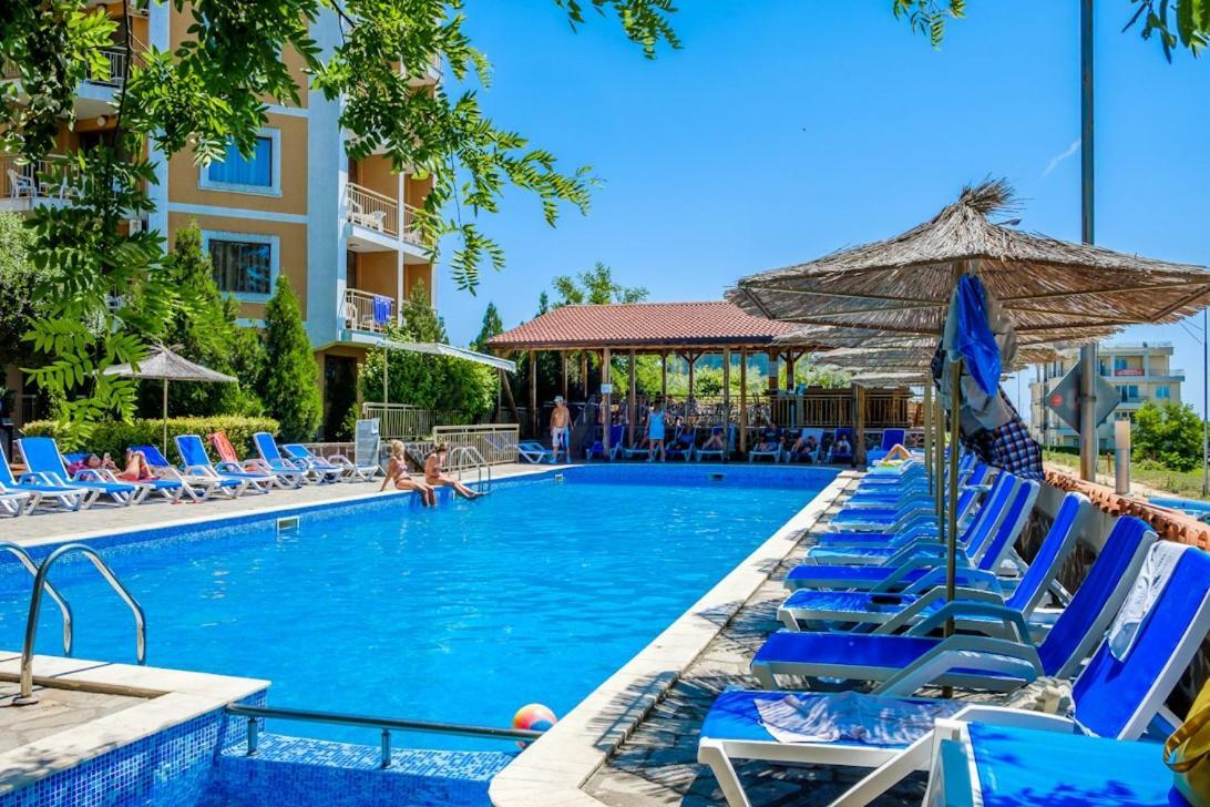 Vemara Club And - Free Parking And Free Access Hotel Byala (Varna)